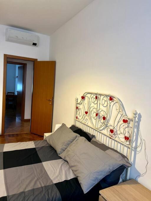 Porta Genova Suite Modern House Milano Exterior foto